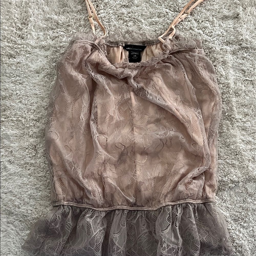 Moda Elegant Lace Women’s Top in Cream. XS